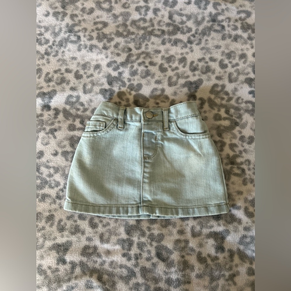 The Children’s Place, Light Wash Denim Skirt, Size 2T